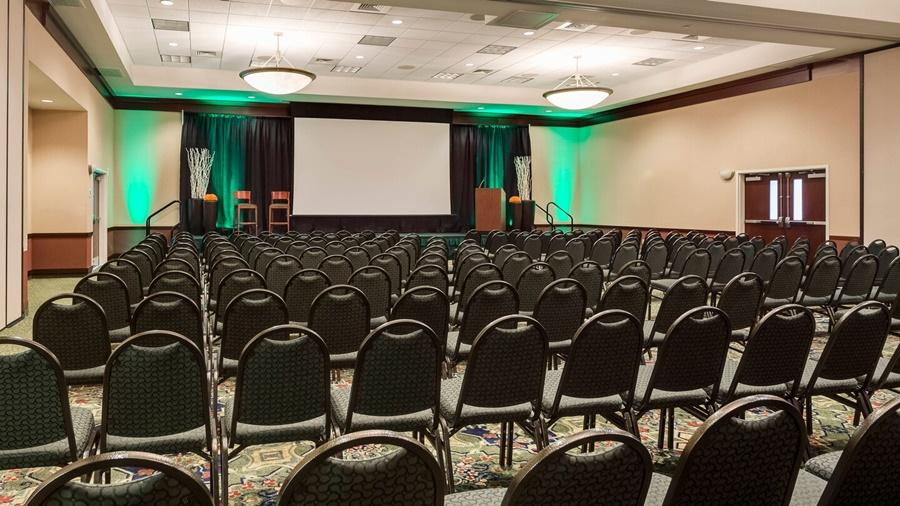 Courtyard Des Moines Ankeny Hotel Bagian luar foto